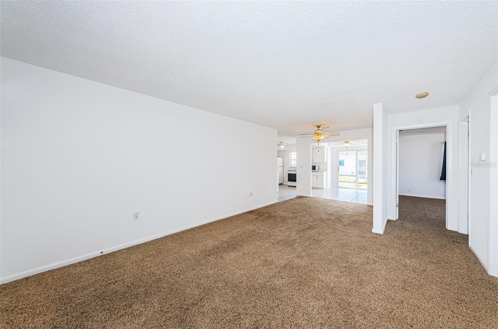 Livingroom/dining room