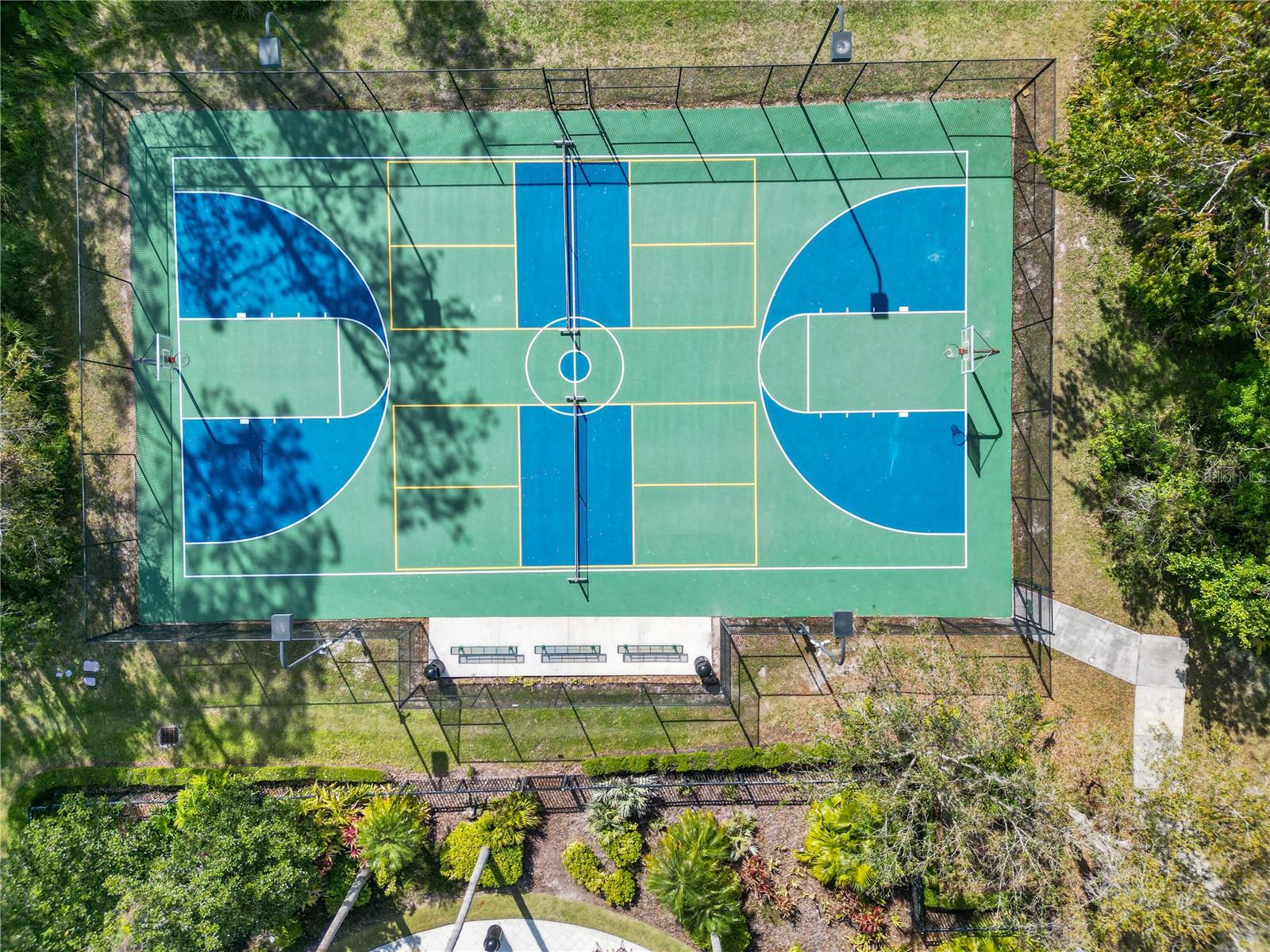 Seven Oaks Community Basketball/ Pickleball Court