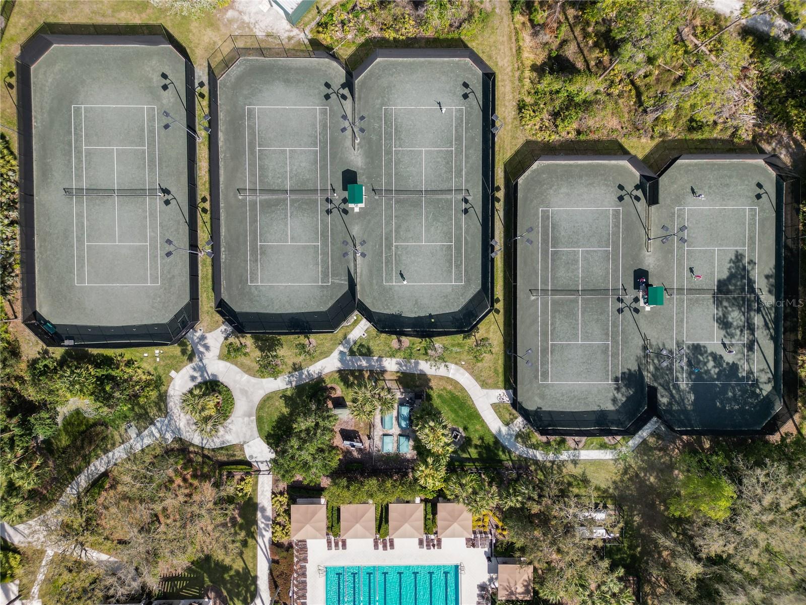 Seven Oaks Community Tennis Courts