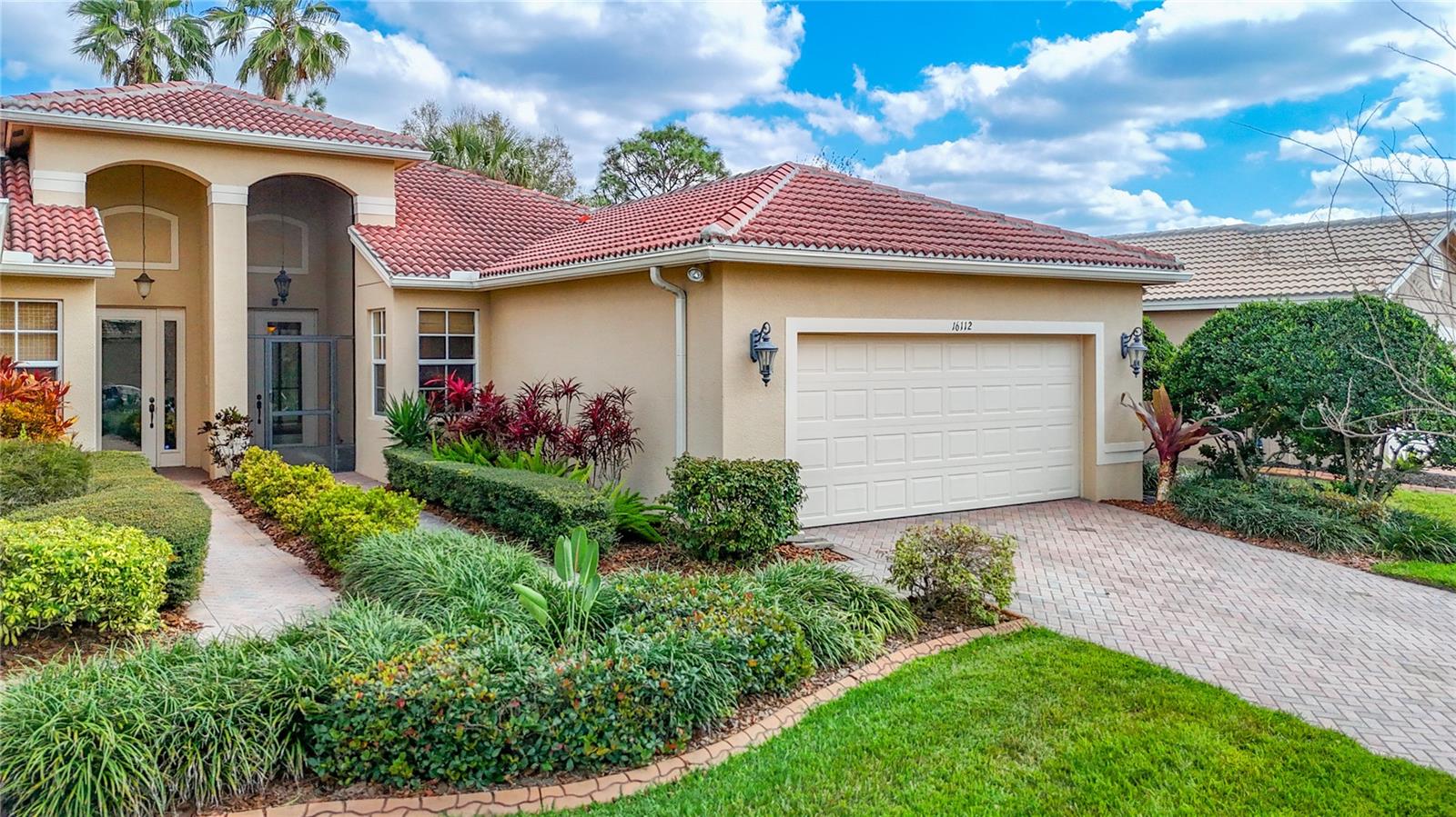 Stunning 3Bdrm, 2Bth Sophia model.