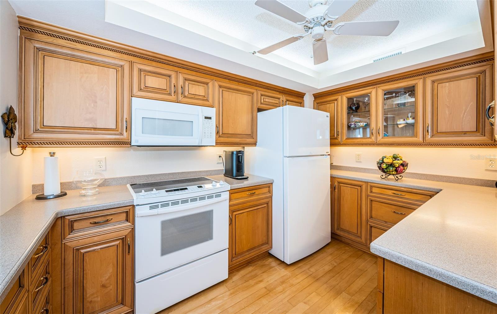 Light & Bright Cucina!