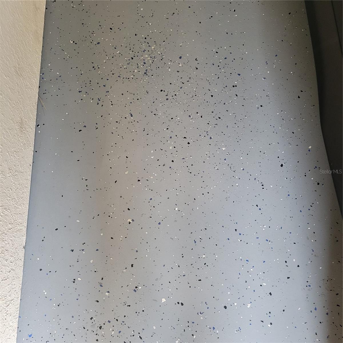 EPOXY FLOORING GARAGE