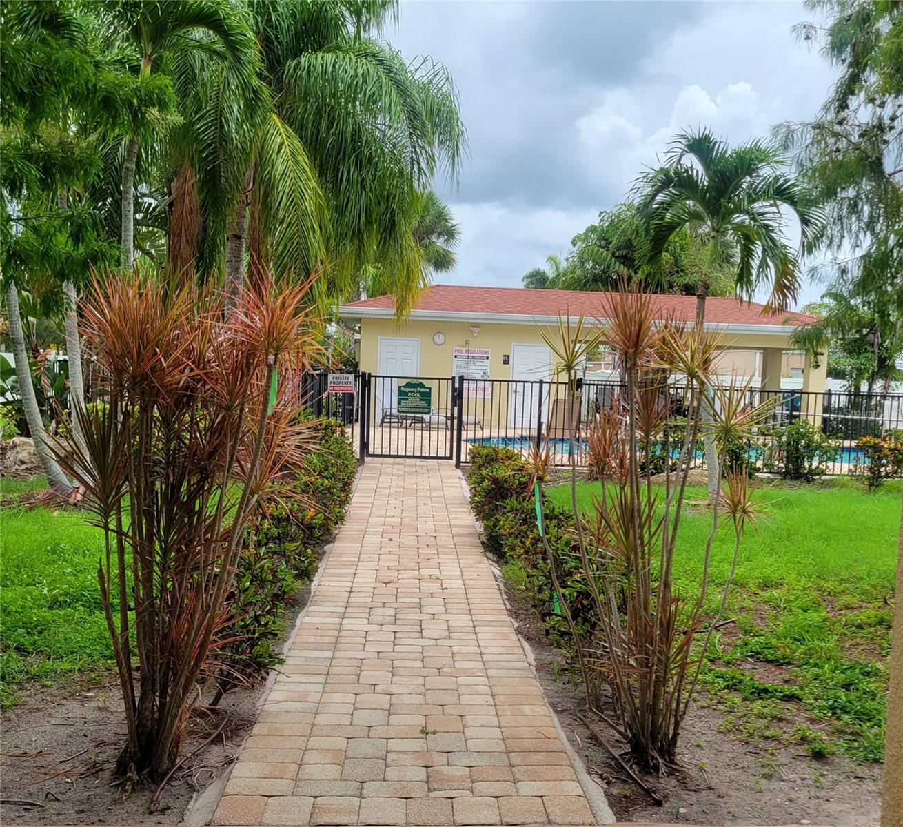 ENTRANCE TO POOL