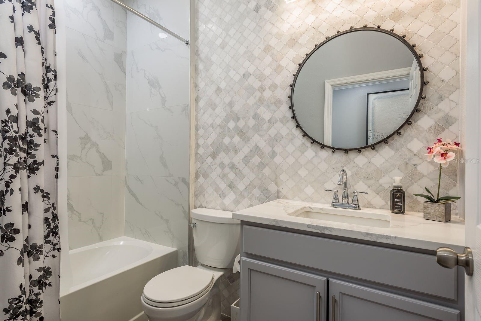 Second bathroom also fully upgraded