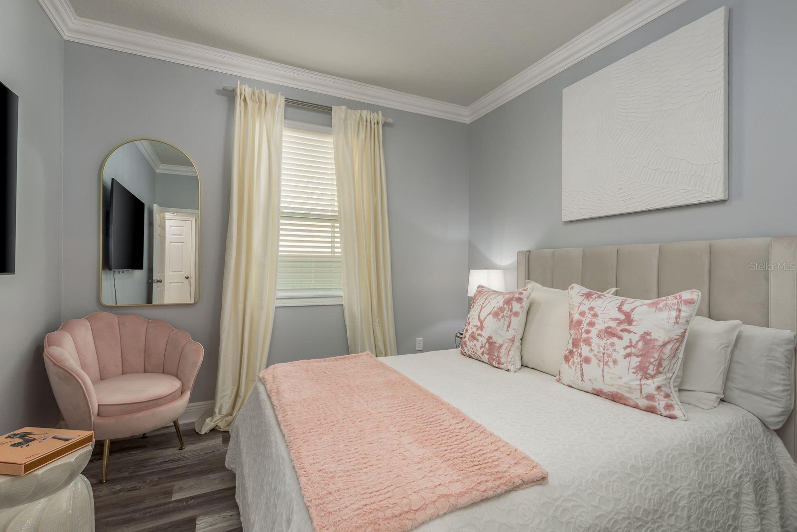 Second bedroom