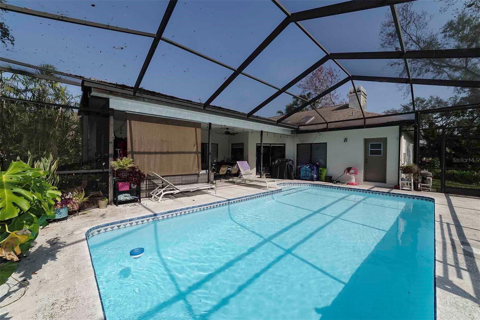 Beautiful Screen enclosed Pool