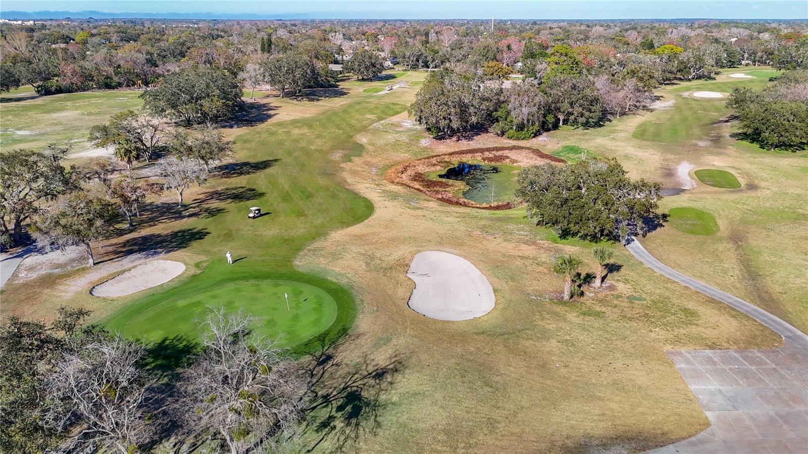 GOLF COURSE ACROSS THE STREET