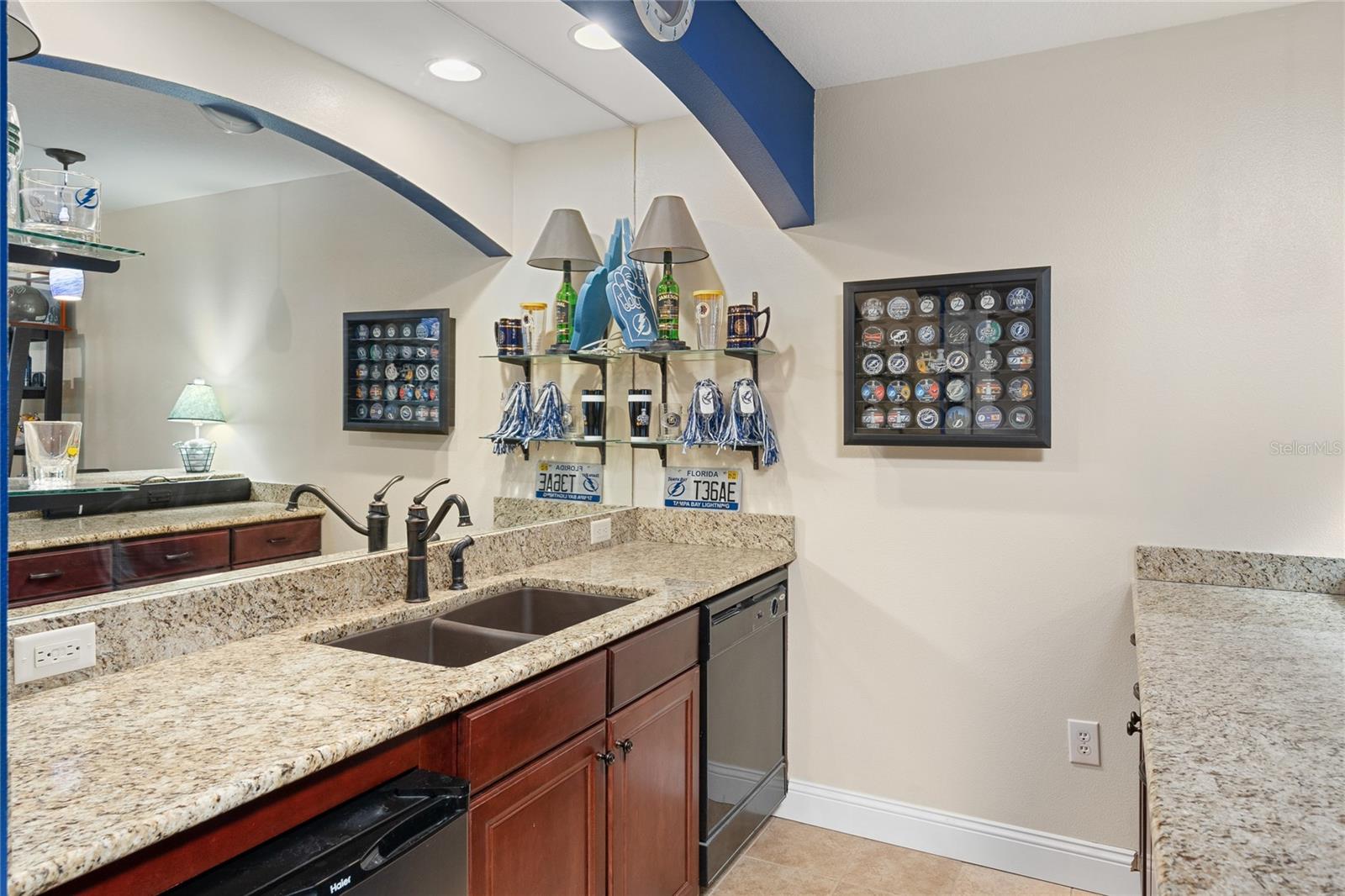 Wet Bar in Bonus Room