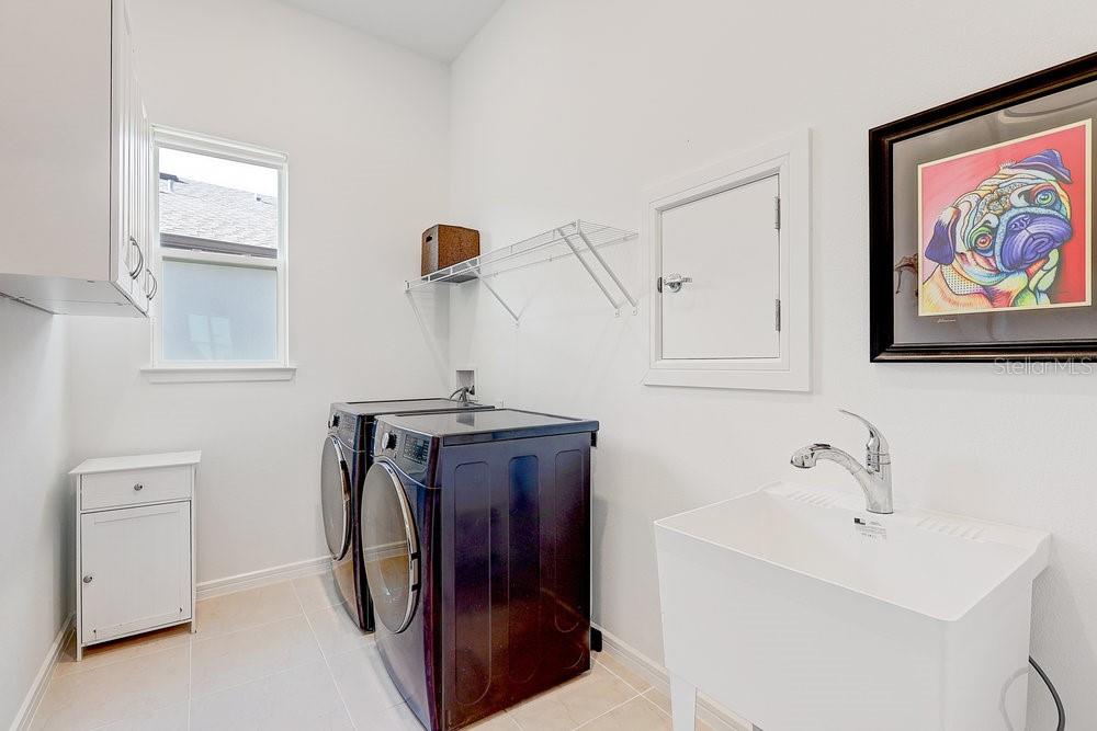 Large laundry room