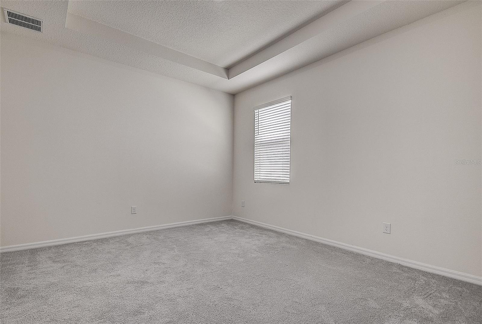 Multi gen/in law suite bedroom