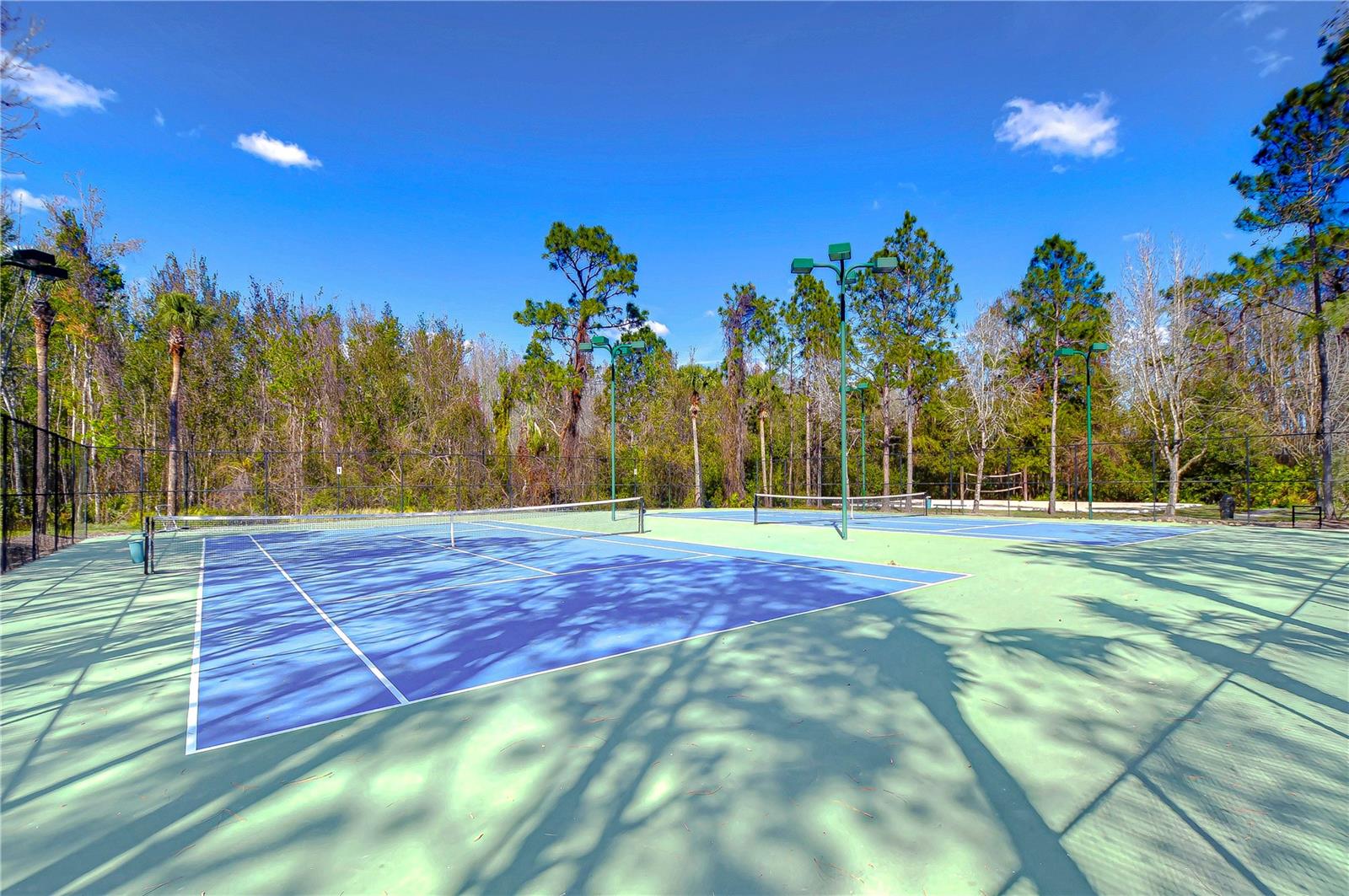 Meadowpoint Ph3 Tennis Courts