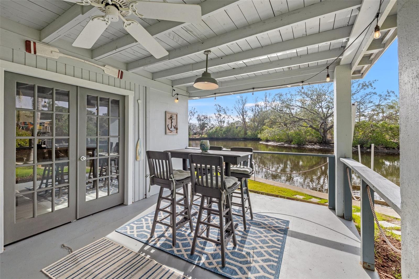 Cabana covered Porch