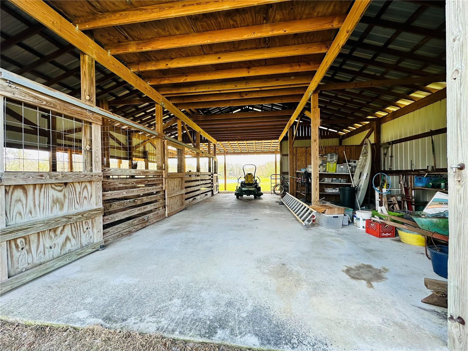 Horse Barn with 3 stalls