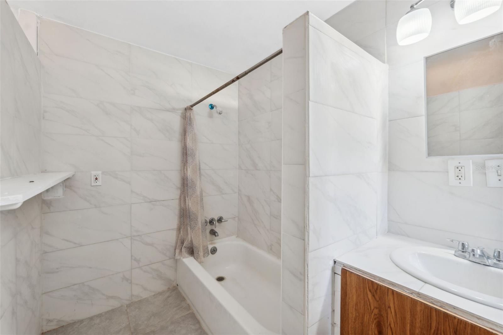 Bathroom 2
