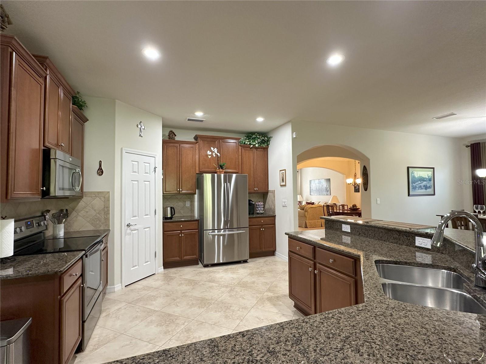 Large open kitchen area