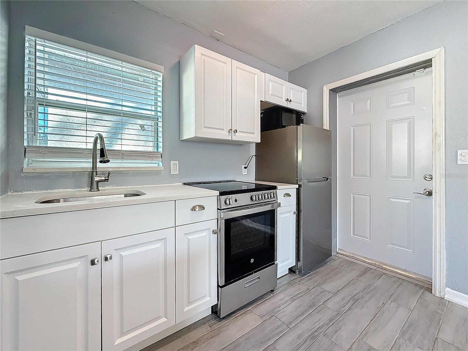 Studio Kitchenette