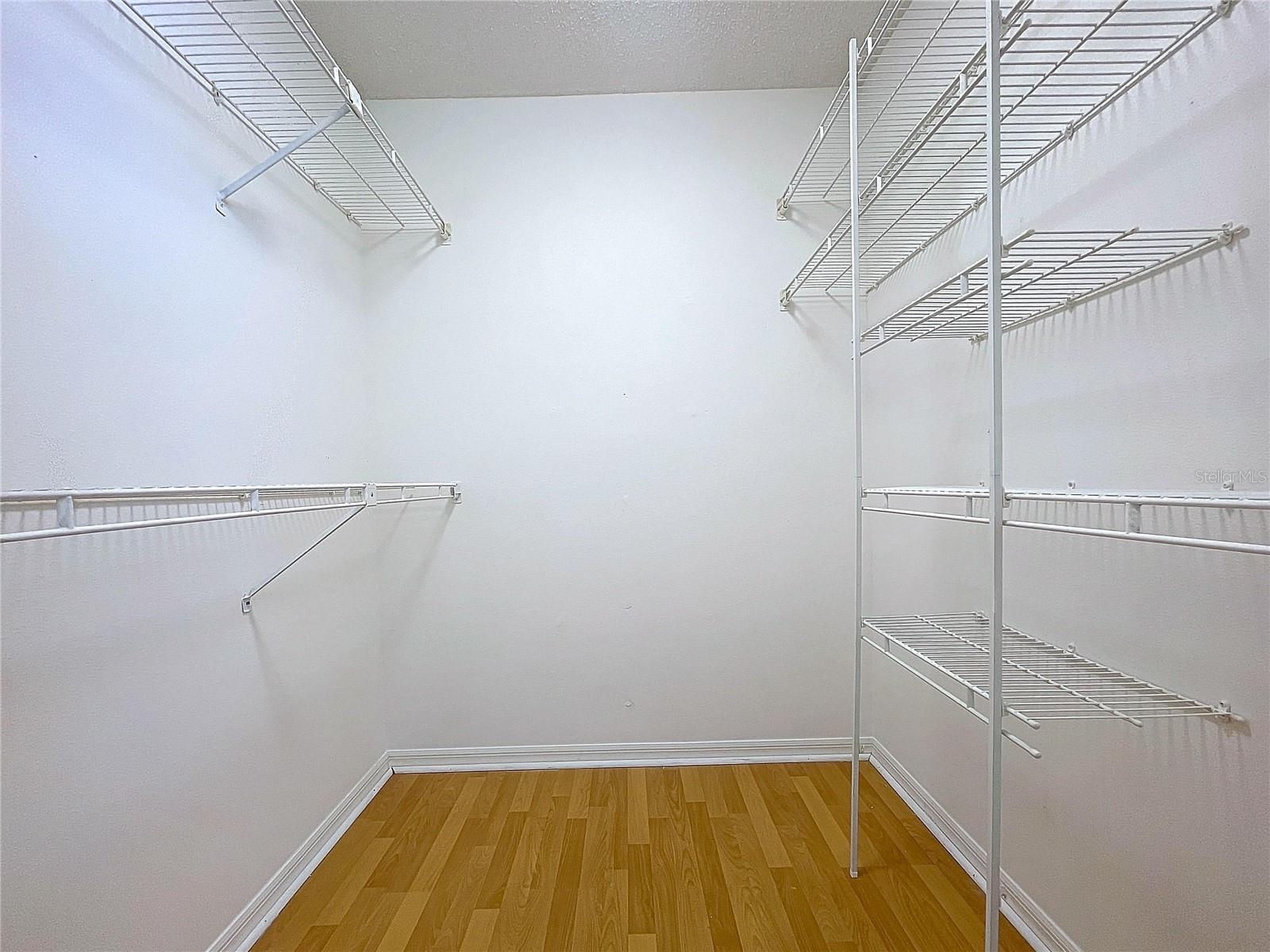 Walk in closet