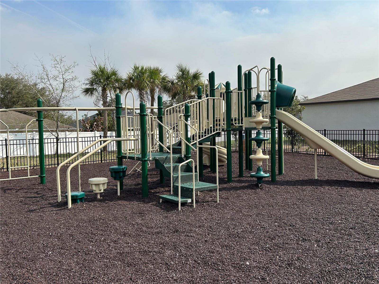 COMMUNITY PLAYGROUND