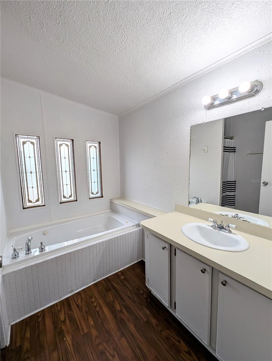 Primary Ensuite Bathroom