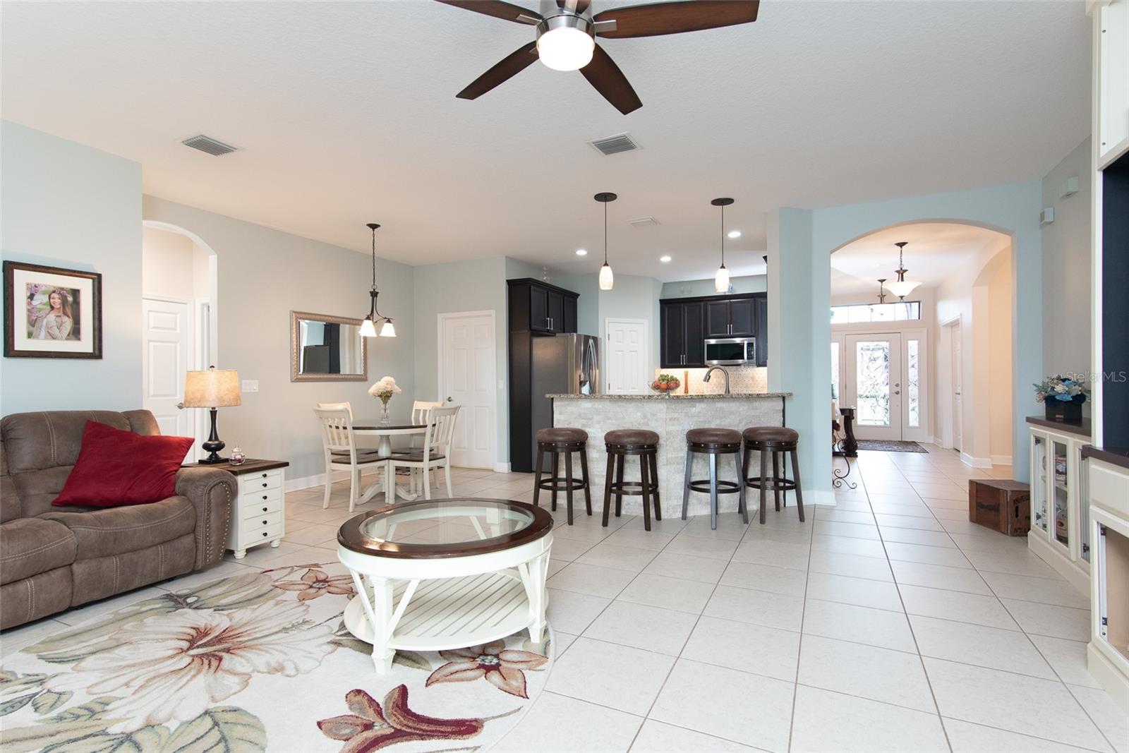 Gorgeously Appointed Living Room