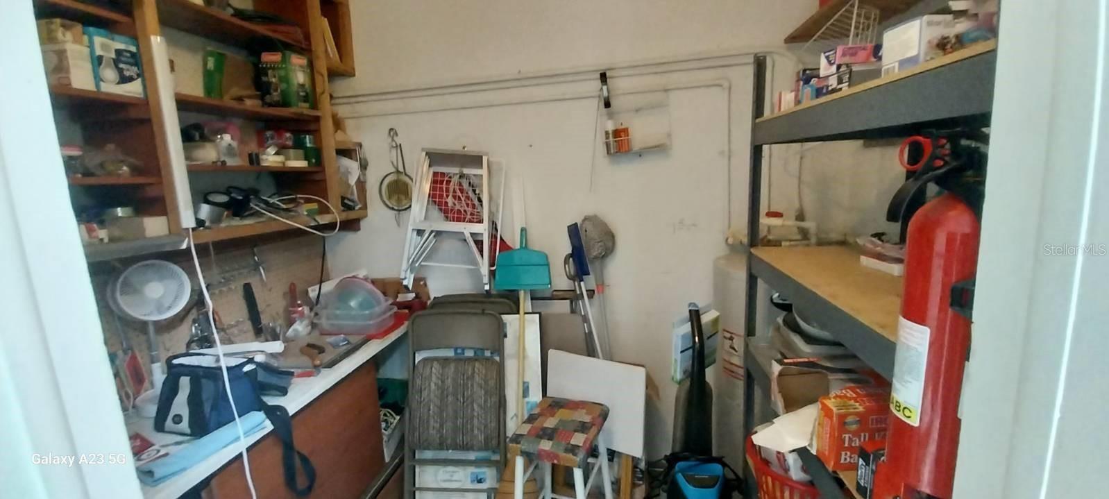 Workshop/storage