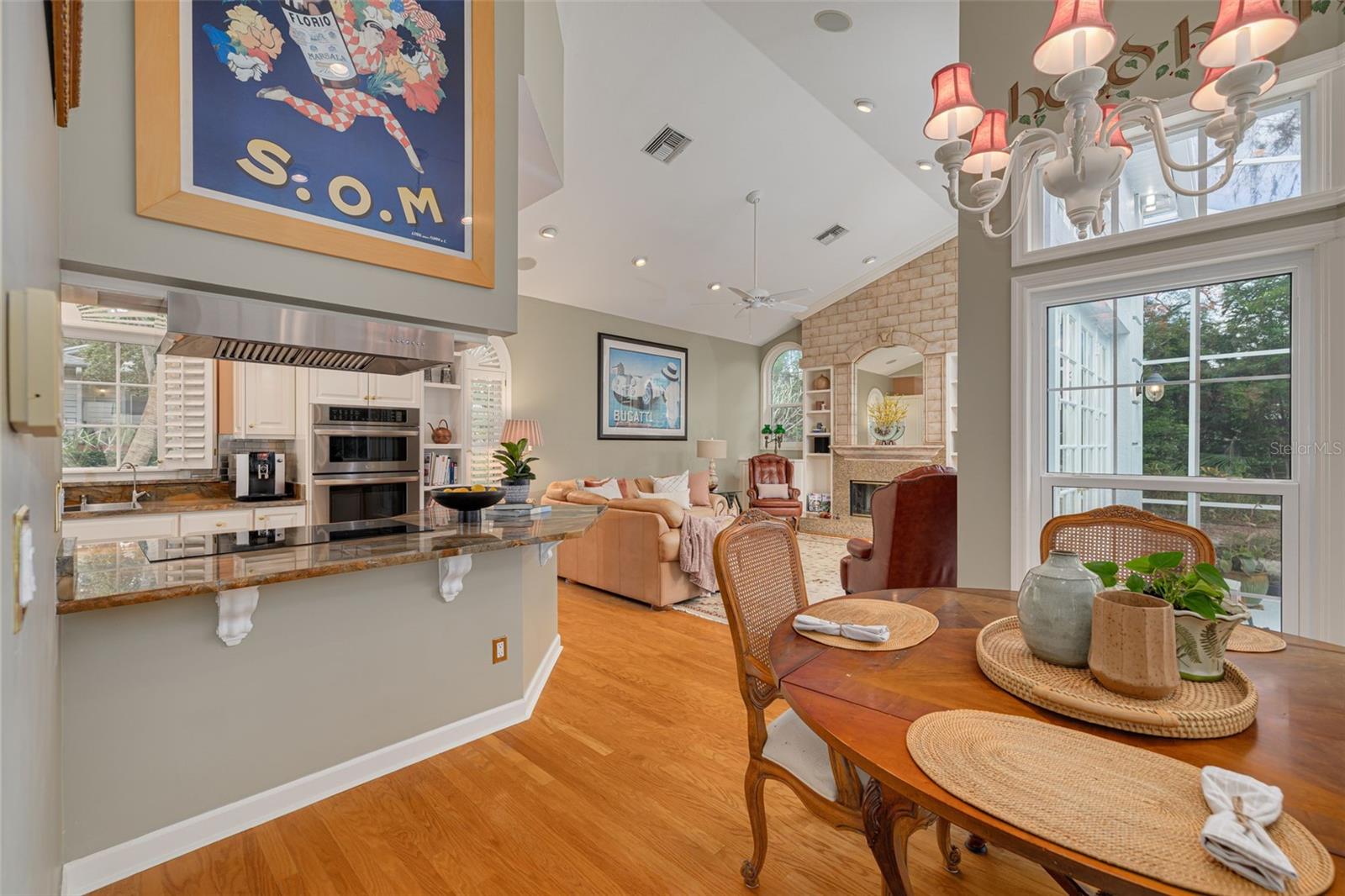 Breakfast Nook- Kitchen and Family area