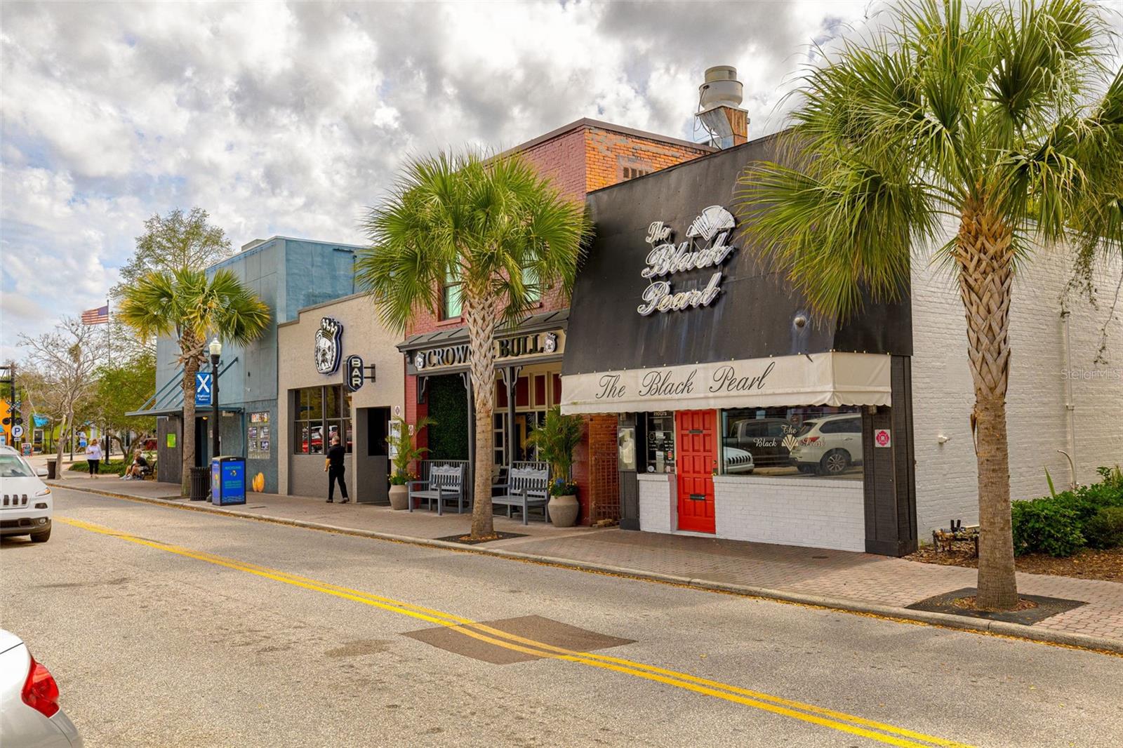 Dunedin Downtown- Black Pearl Restaurant