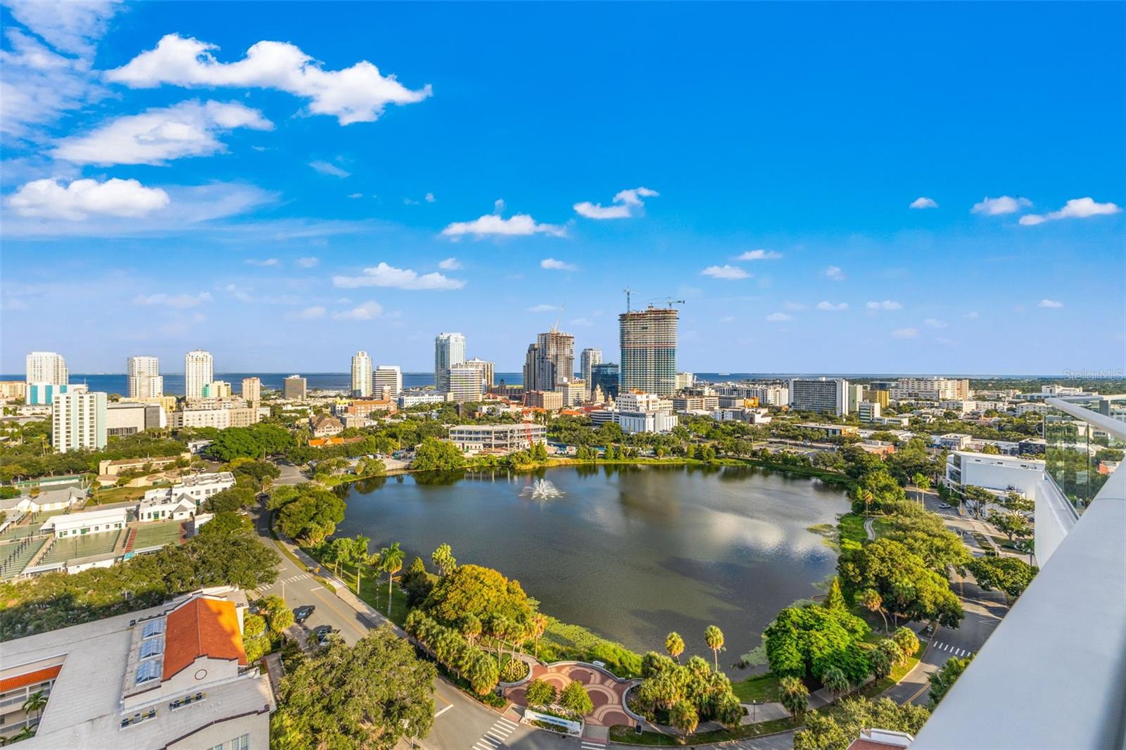 overlooking Mirror Lake and 3 blocks to Central Ave