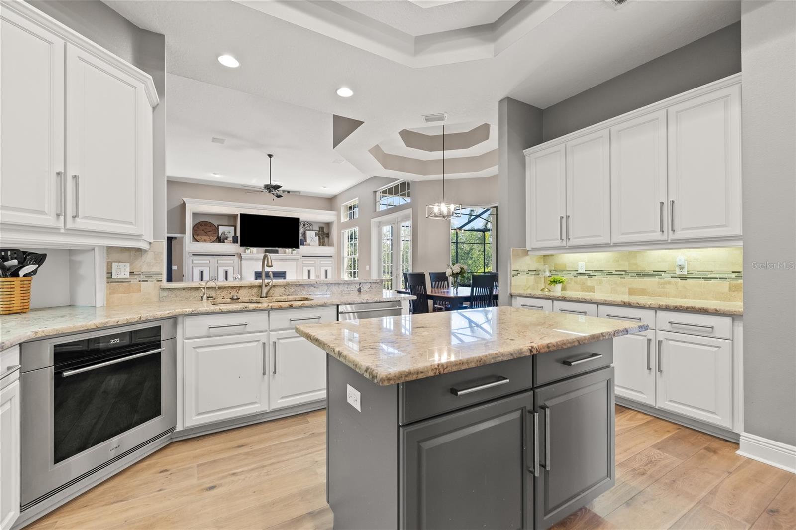 Supreme countertop space to prep, chop and prepare your meals.