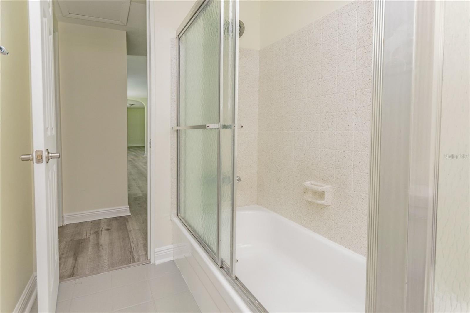 Guest Bathroom – Bathtub & Shower Combination