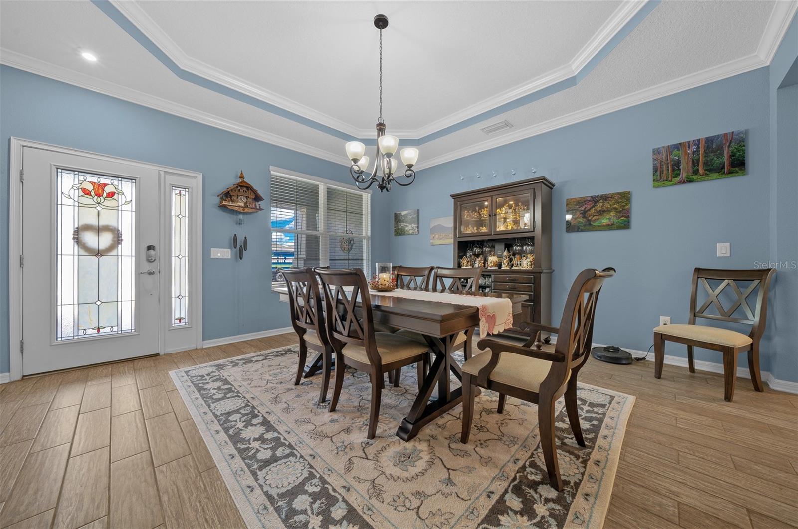 formal dining room