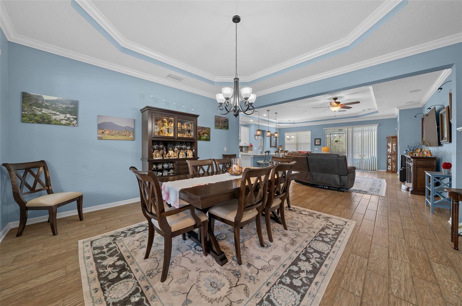 formal dining room