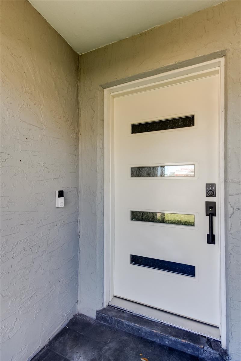 Brand New Modern Front Door!!