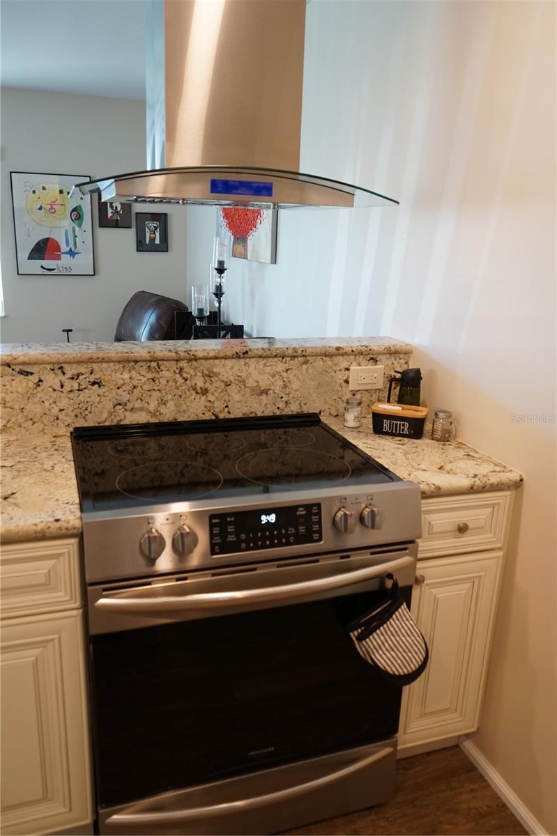 Frigidaire stove with air fryer built in and exhaust hood