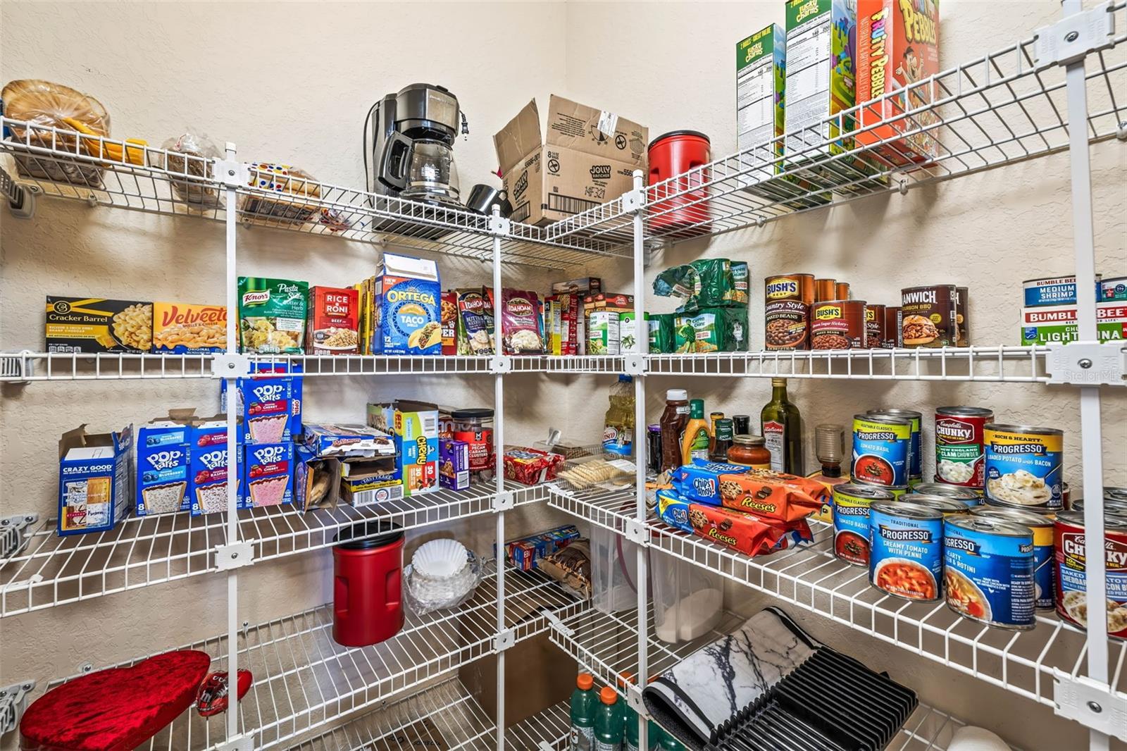 walk-in pantry