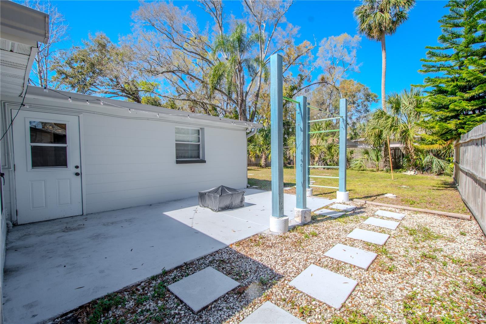 Stay in shape with built in pull up bars.