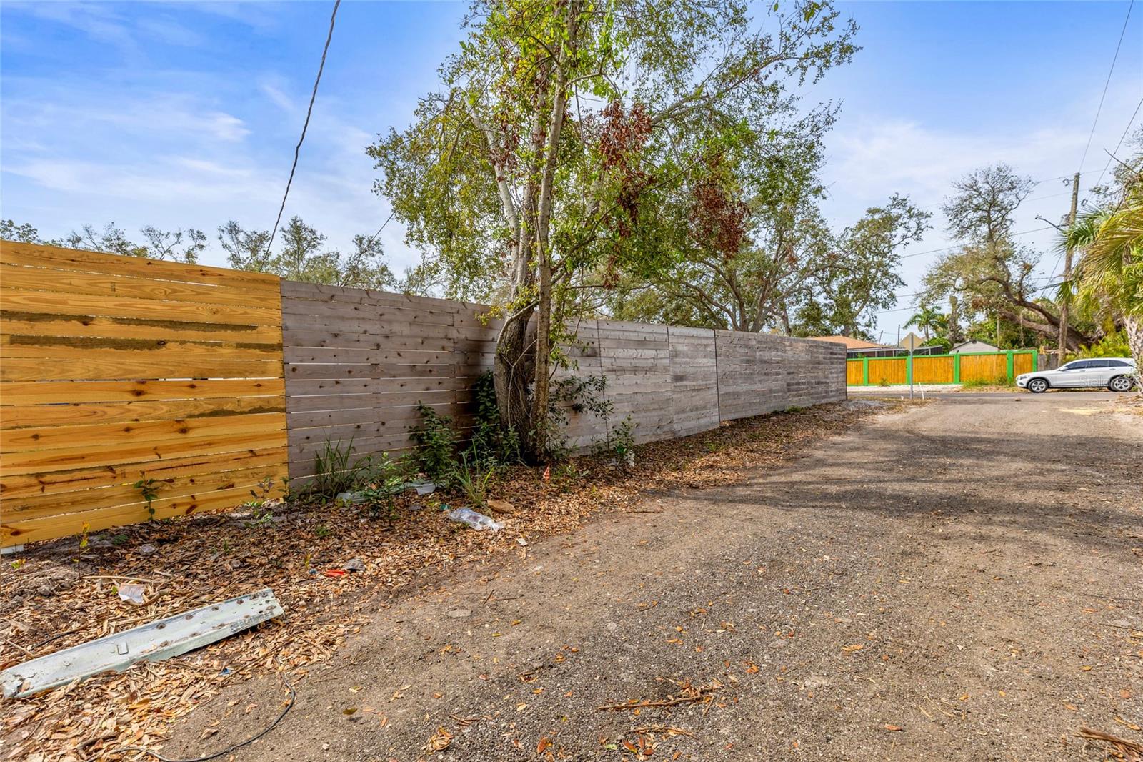 Side Alley on North Side with Wide Gate