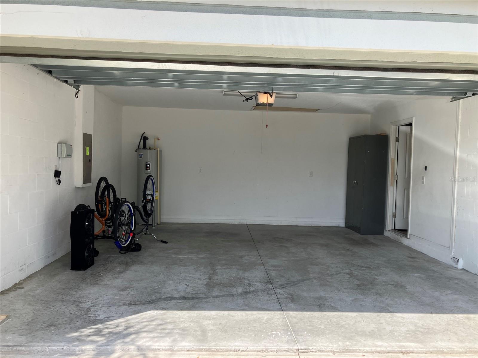 garage