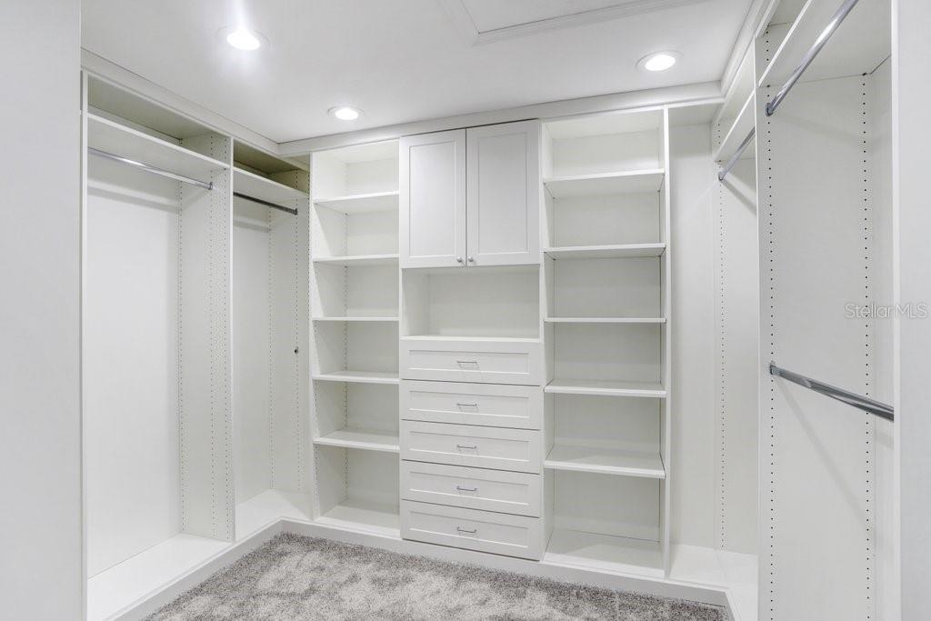 Primary Walk in Closet