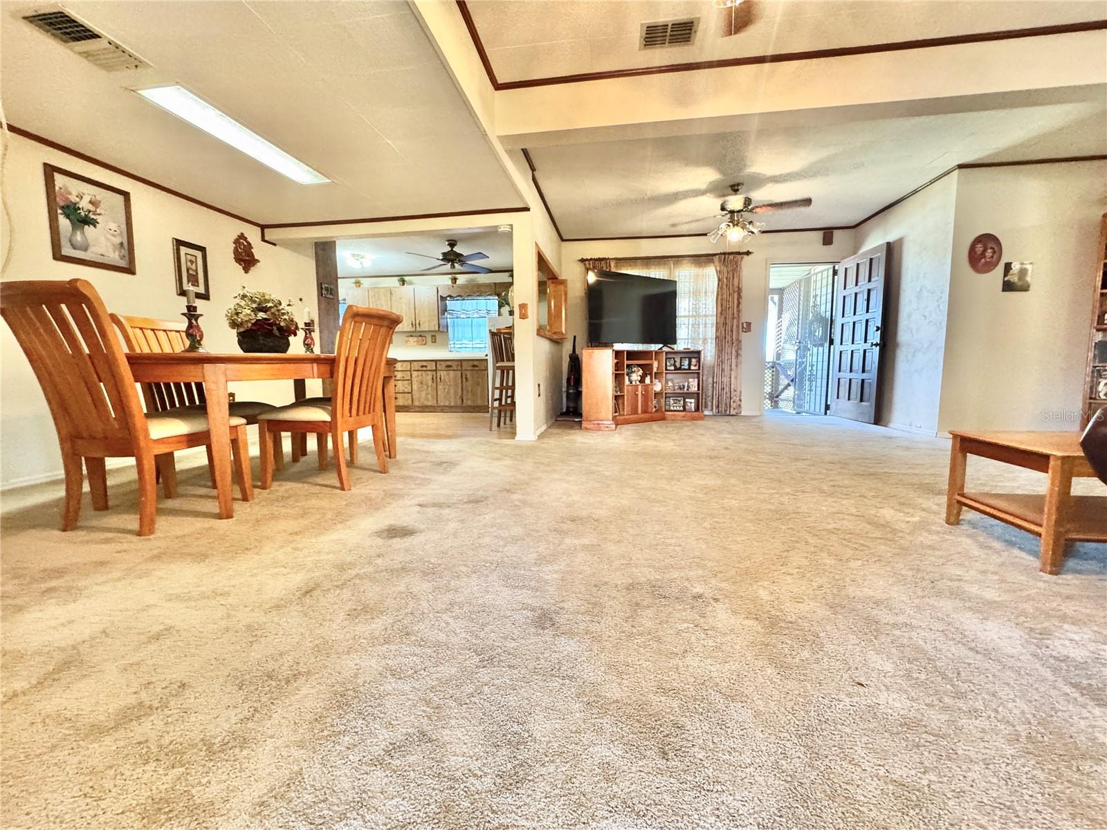 Dining/Great Room facing the front door.