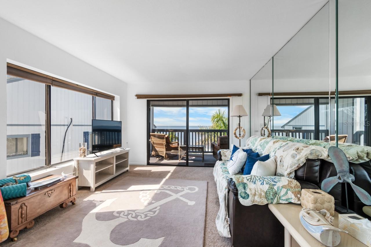 Great Room: Living Area