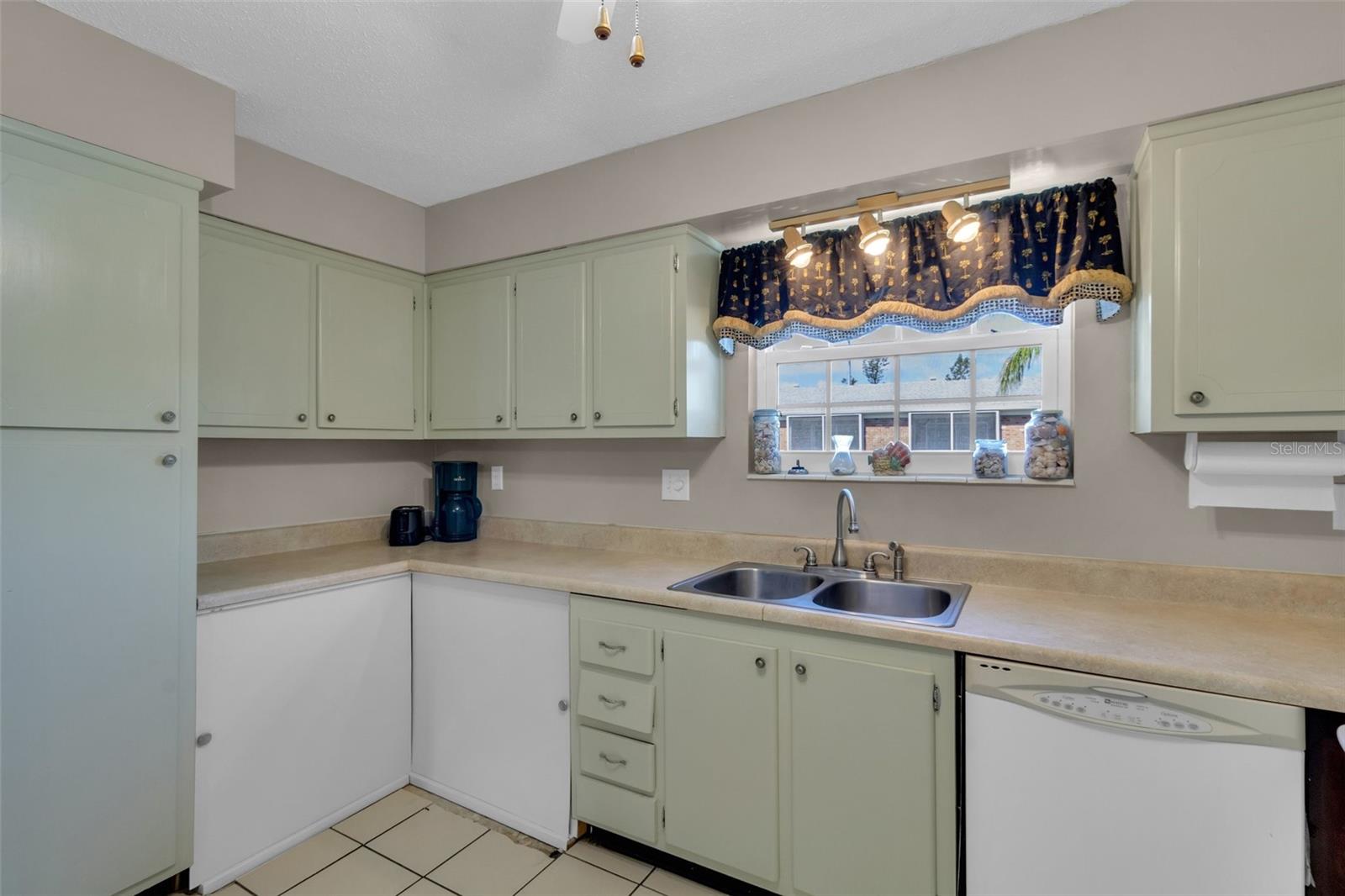 Kitchen with ample storage