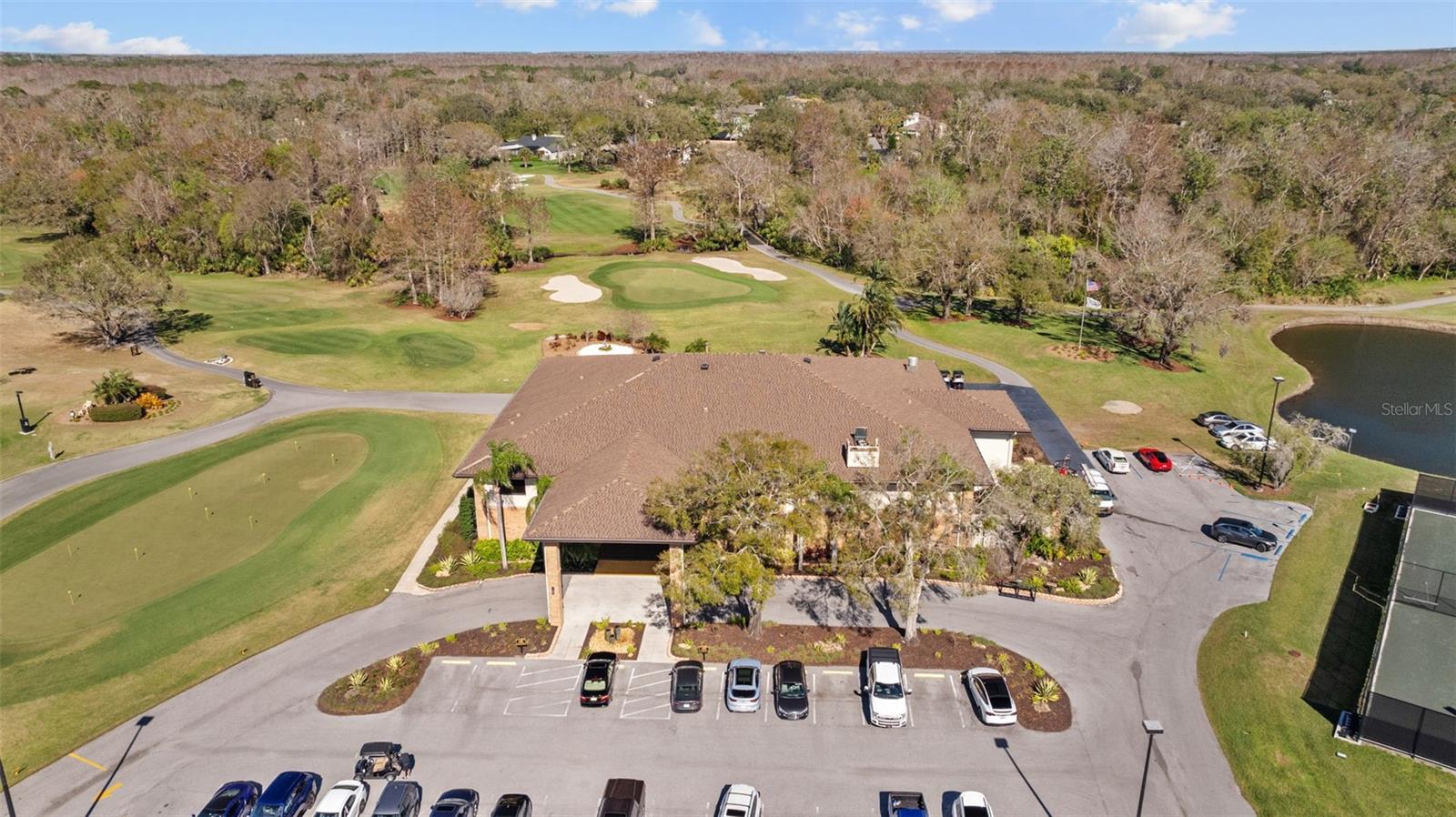 Cypress Run Golf Club Clubhouse