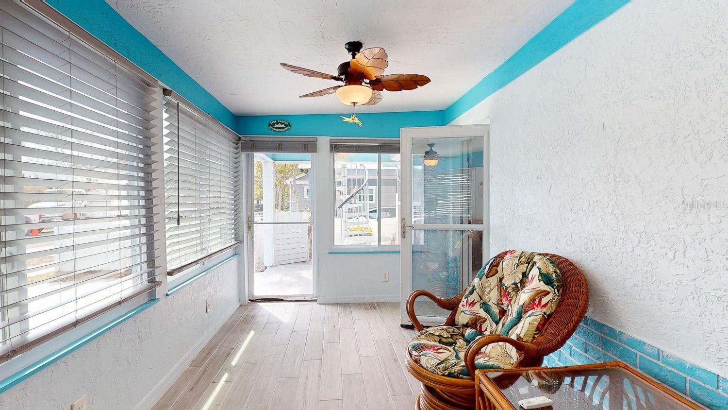 Sunroom to front door