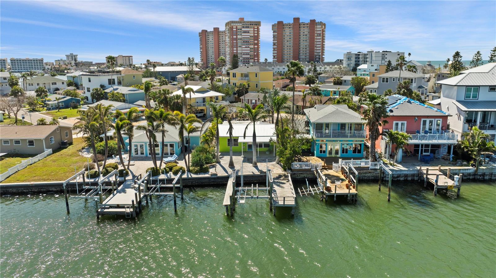 Exterior Intracoastal Waterview