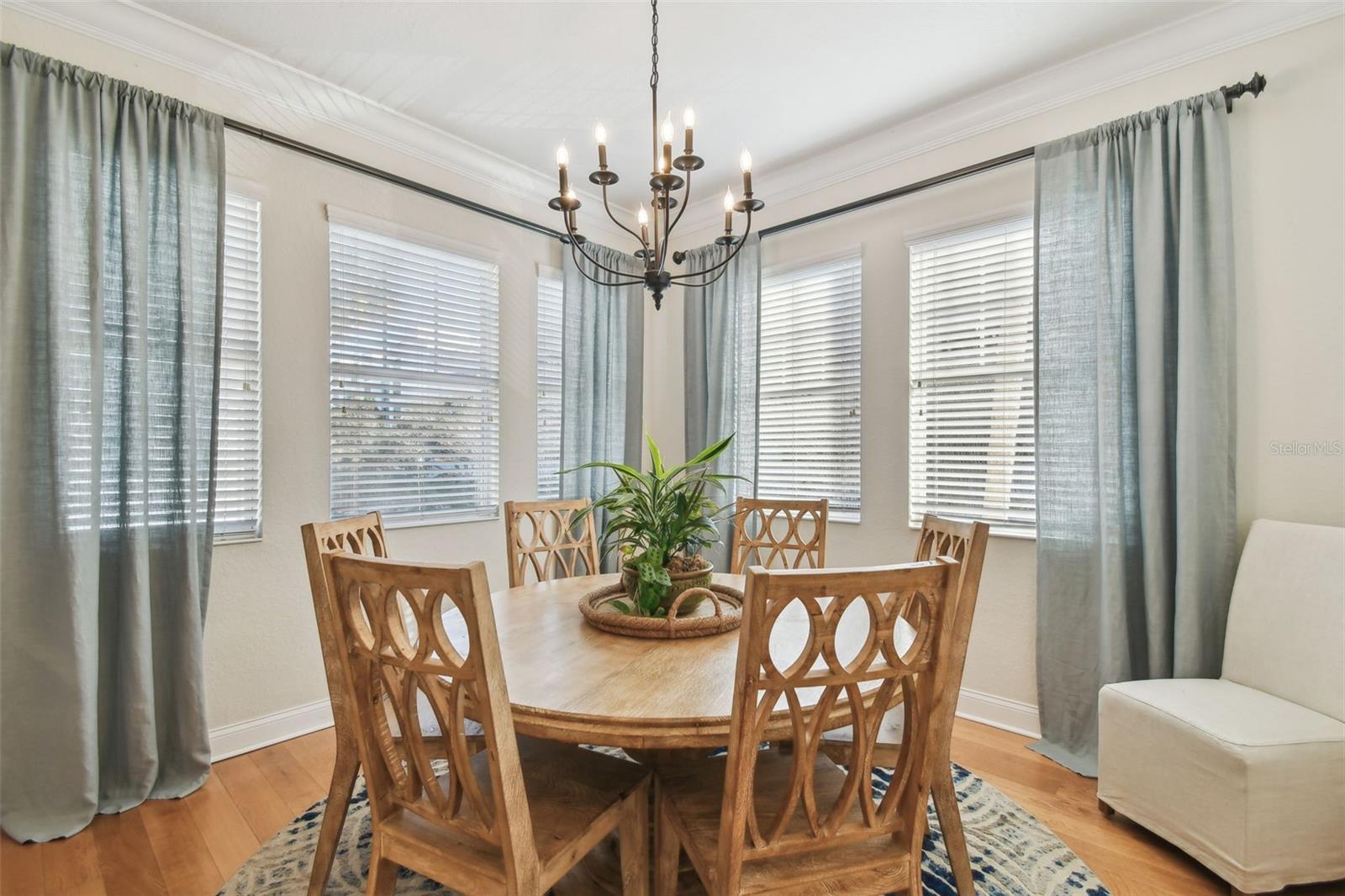 Dining Room adjacent to the Kitchen