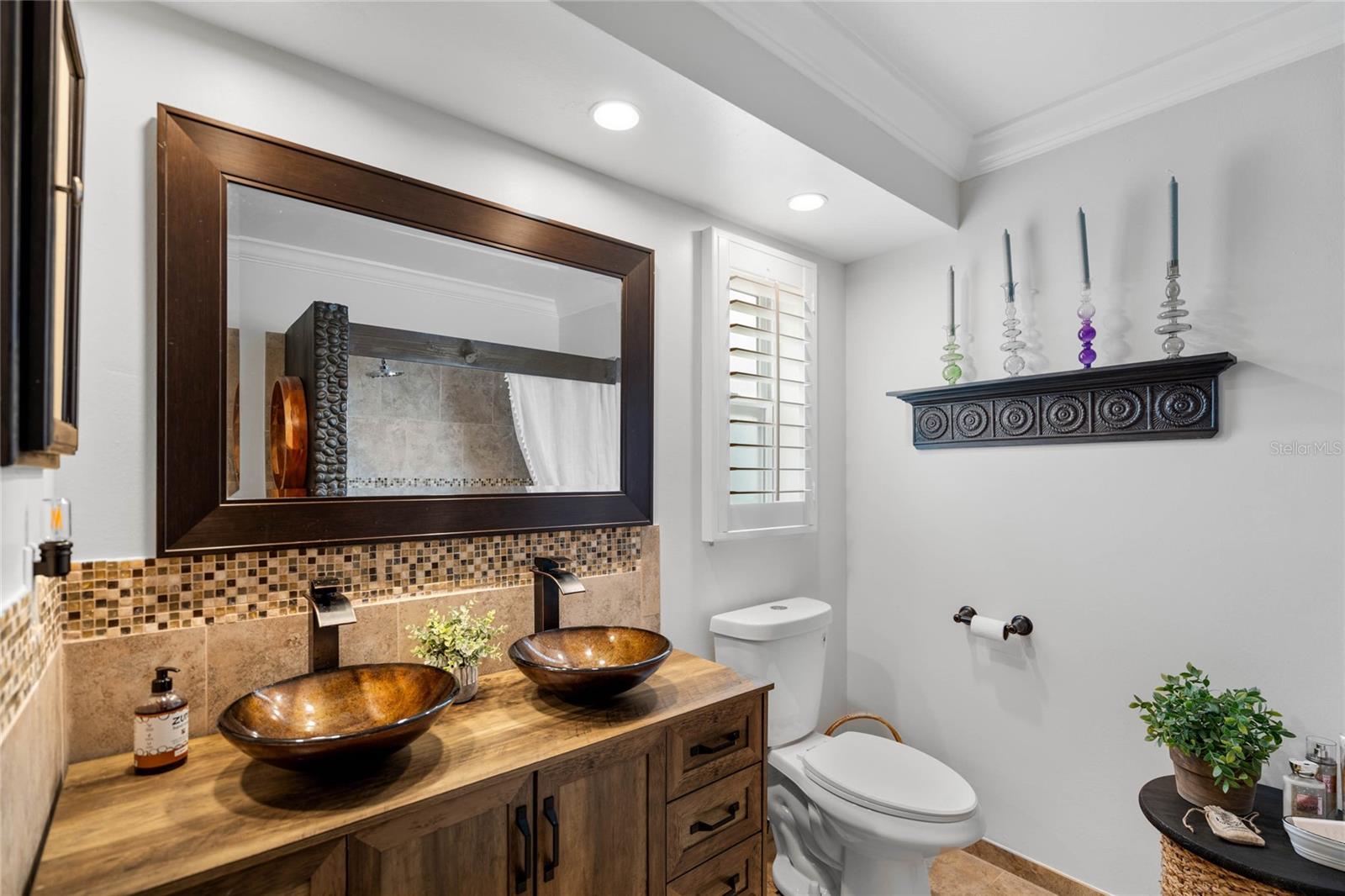 Master Bathroom & Double Vanity