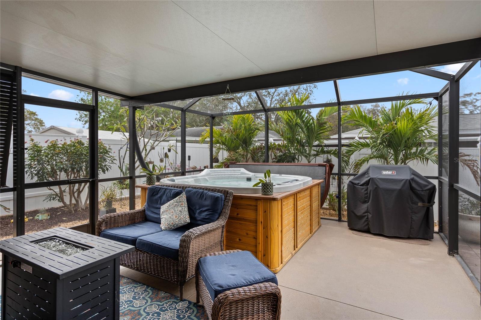 Screened Patio