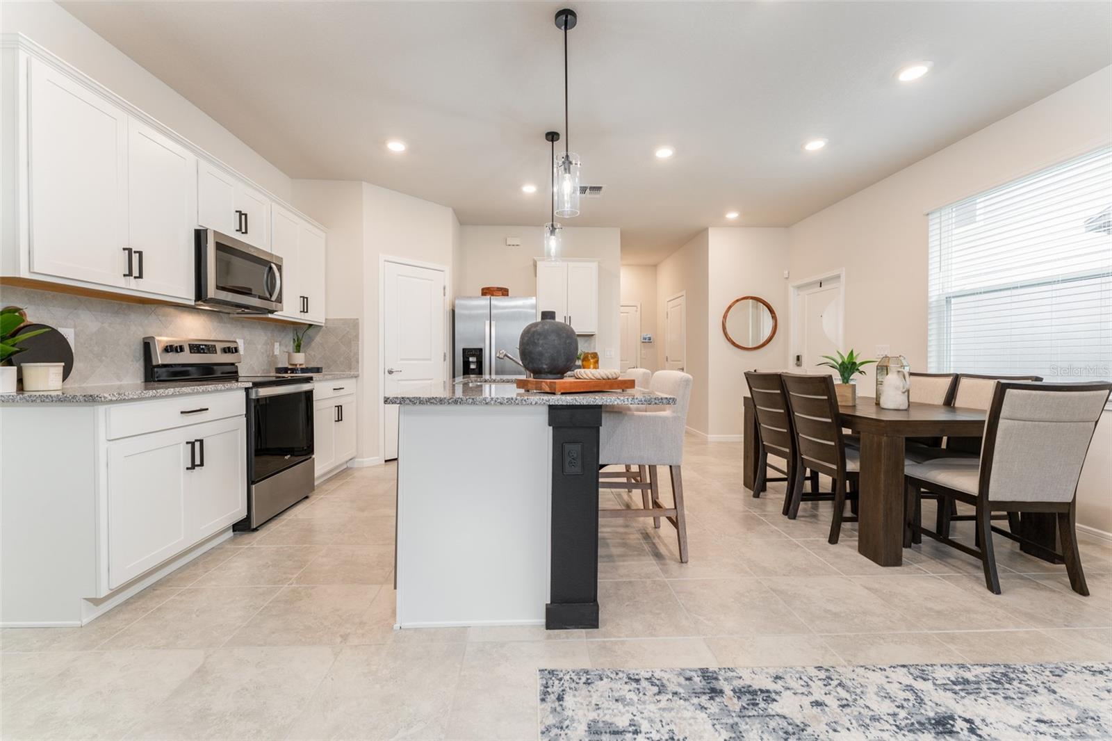 Granite Counter Tops with a Single Stainless Sink