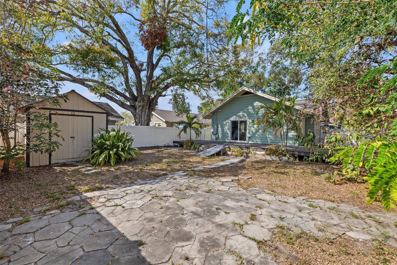 Detached storage shed